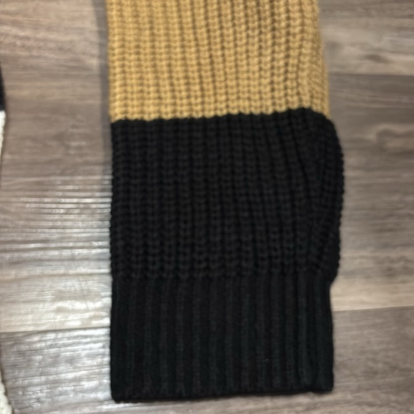 **NWOT** Fortune + Ivy Color Block Knit Sweater - Picture 5 of 6